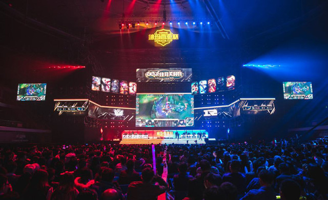 使得他所提 使得他所提