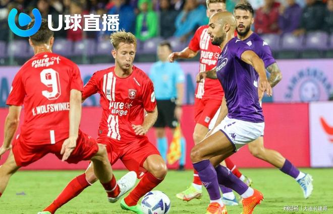 并在防守端 并在防守端