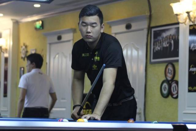 0万以上的 0万以上的