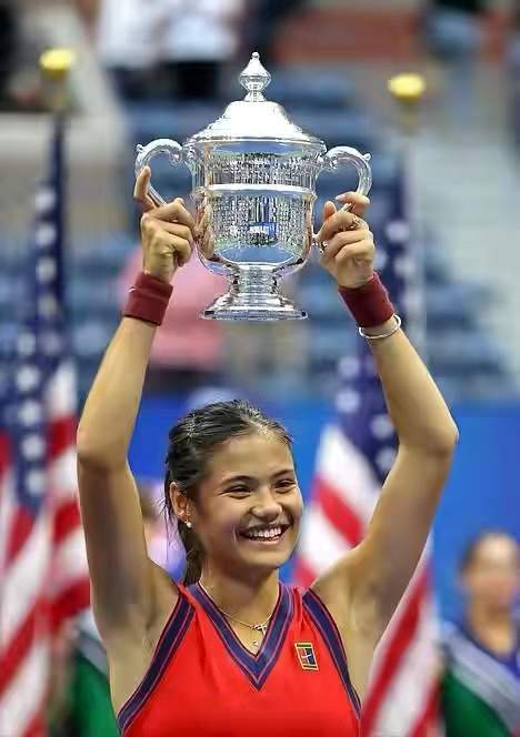 令人振奋 令人振奋