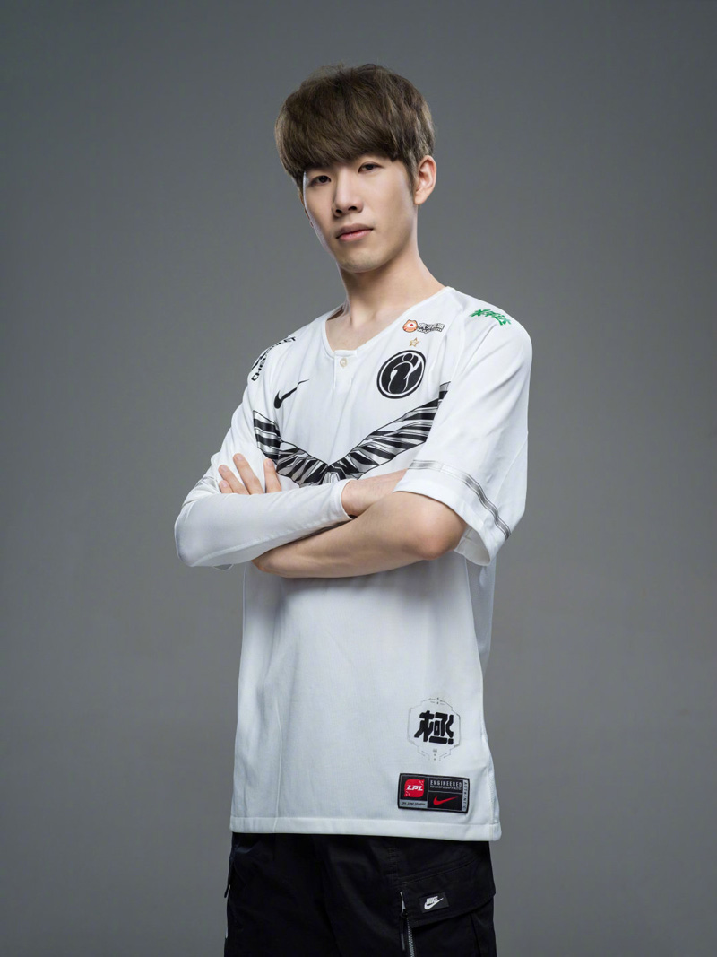 卫冕之路充 卫冕之路充